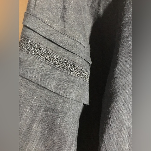 GAP Relaxed Button-Front Lace Top - NWT - Picture 3 of 7